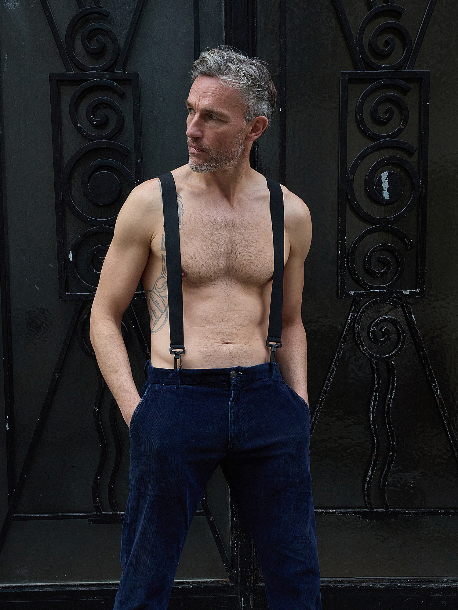 Bretelles homme sous t-shirt ou à porter torse nu, fabriquées en France - Pierrot